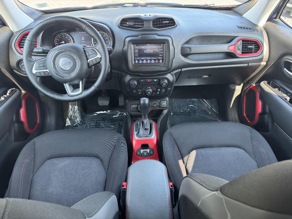 Used 2020 Jeep Renegade Trailhawk w/ Cold Weather Group AWD/4WD image 16