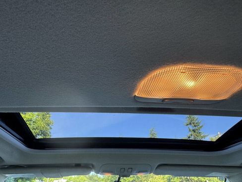 Used 2015 Subaru Crosstrek Touring w/ Popular Package #2 image 23