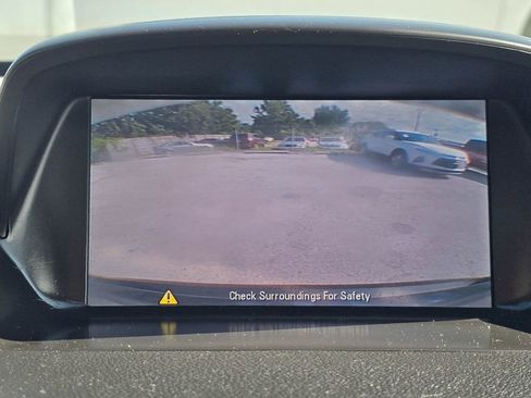 Used 2014 Buick Encore FWD image 17