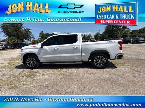 Used 2020 Chevrolet Silverado 1500 LT AWD/4WD image 4