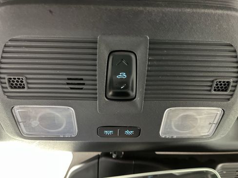 Used 2024 Ford Mustang Premium image 28