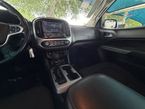 Used 2022 Chevrolet Colorado LT w/ Fleet Safety Package RWD image 15