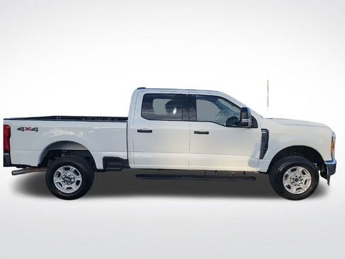 Used 2025 Ford F250 XLT image 9