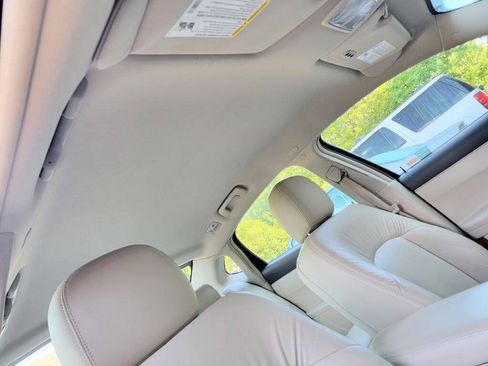 Used 2009 Buick LaCrosse CXL w/ Driver Confidence Package FWD image 37
