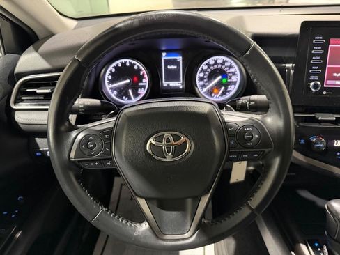 Used 2022 Toyota Camry SE FWD image 22