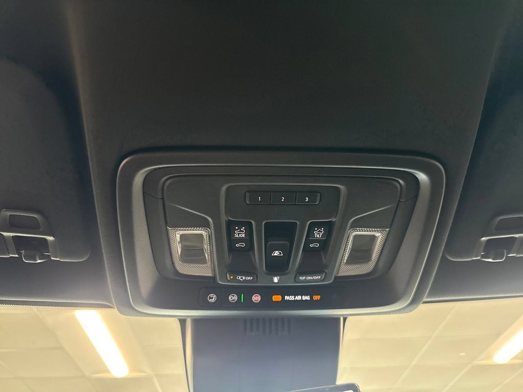 New 2026 Chevrolet Silverado 2500 High Country w/ High Country Premium Package AWD/4WD image 17