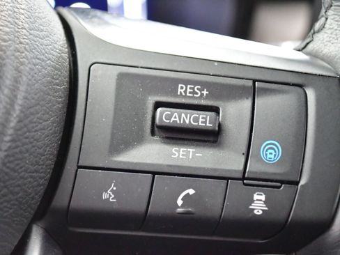 Used 2023 INFINITI QX60 Luxe w/ Performance Audio Package image 28