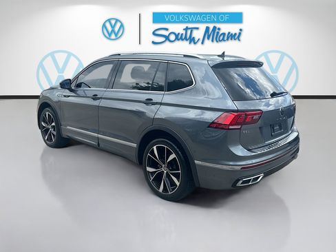 Used 2022 Volkswagen Tiguan SEL R-Line AWD/4WD image 5