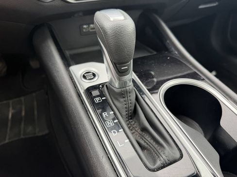 Used 2024 Nissan Altima 2.5 SV FWD image 20