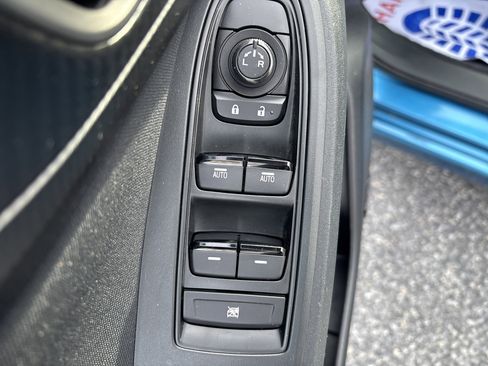 Used 2018 Subaru Impreza 2.0i Premium w/ Eyesight & BSD & Rcta image 12