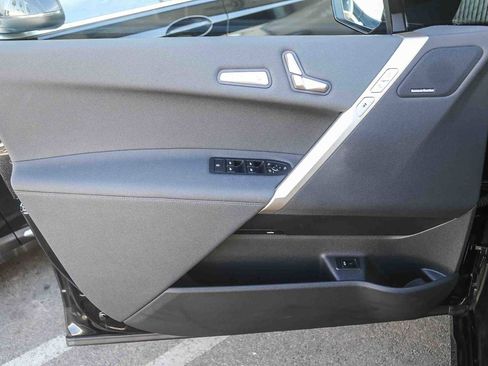 Certified 2023 BMW iX xDrive50 w/ Sport Package image 17