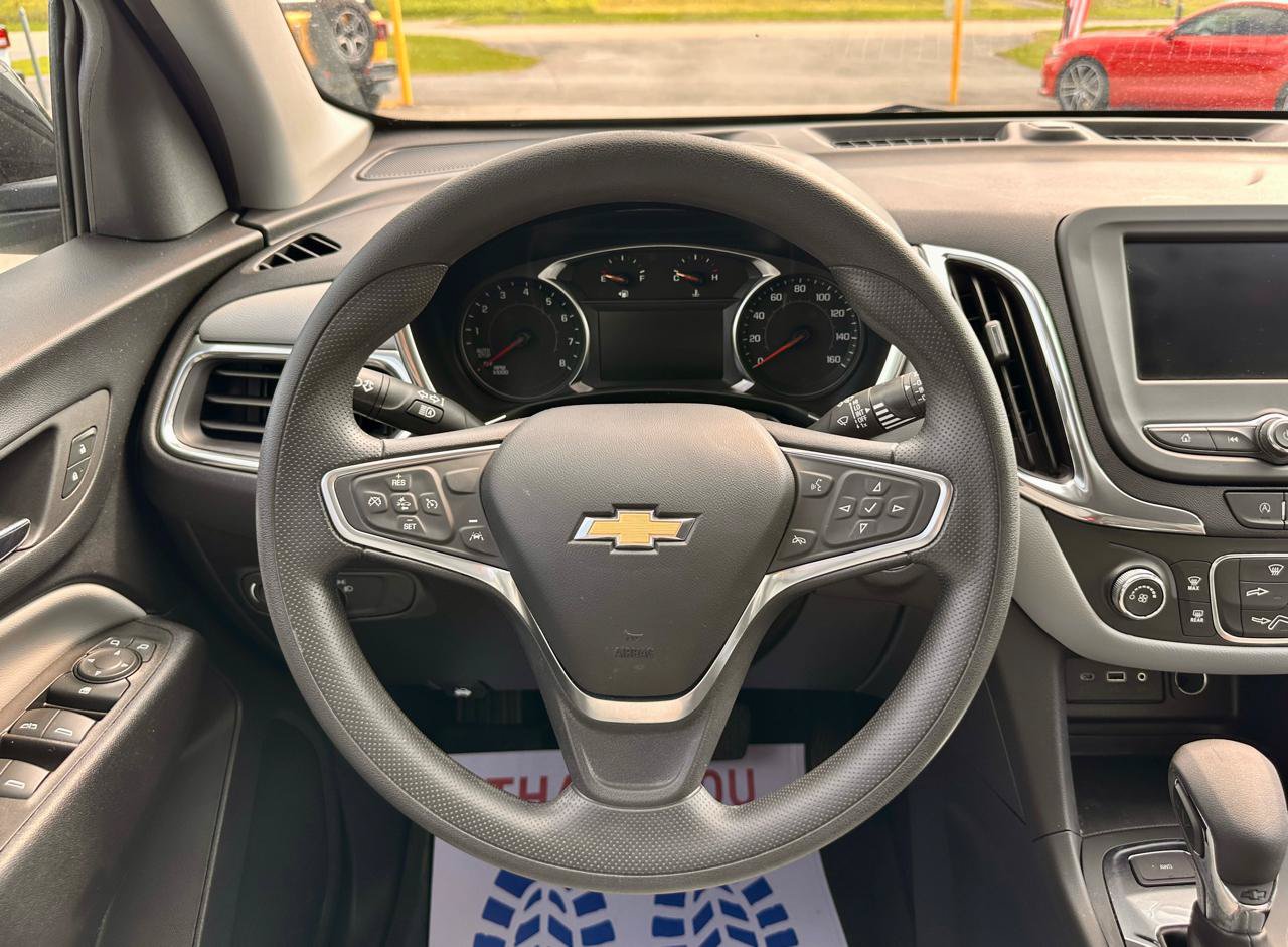 Used 2023 Chevrolet Equinox LS w/ LS Convenience Package AWD/4WD image 23