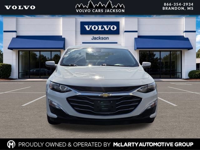 Used 2024 Chevrolet Malibu LS w/ Driver Confidence Package FWD image 2