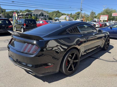 Used 2015 Ford Mustang GT Premium w/ Equipment Group 401A RWD image 4