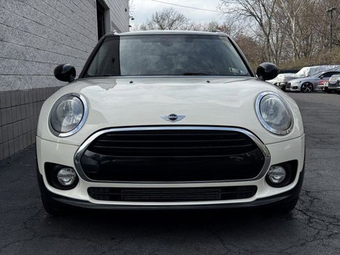 Used 2018 MINI Cooper Clubman image 11