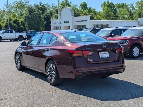Used 2025 Nissan Altima 2.5 SV image 5