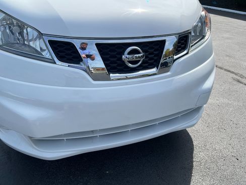 Used 2020 Nissan NV200 SV w/ Sliding Glass Door Package image 53