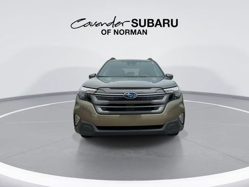 Used 2026 Subaru Forester Premium image 4