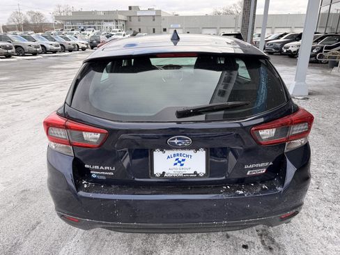 Used 2020 Subaru Impreza 2.0i Sport image 4