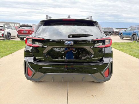 Certified 2024 Subaru Crosstrek 2.5i Limited w/ Crosstrek Mirror Package AWD/4WD image 5