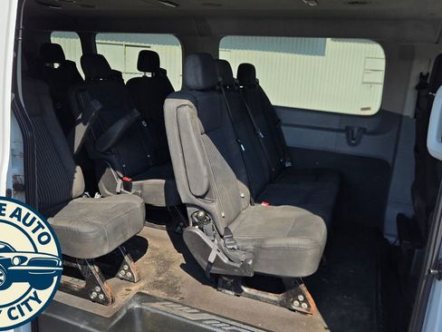 Used 2017 Ford Transit 350 XLT RWD image 31