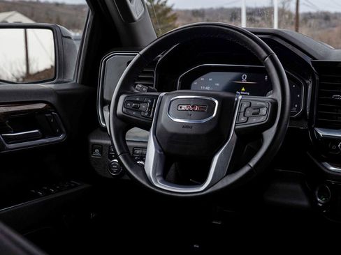 Used 2025 GMC Sierra 1500 Elevation w/ Elevation Premium Package image 25