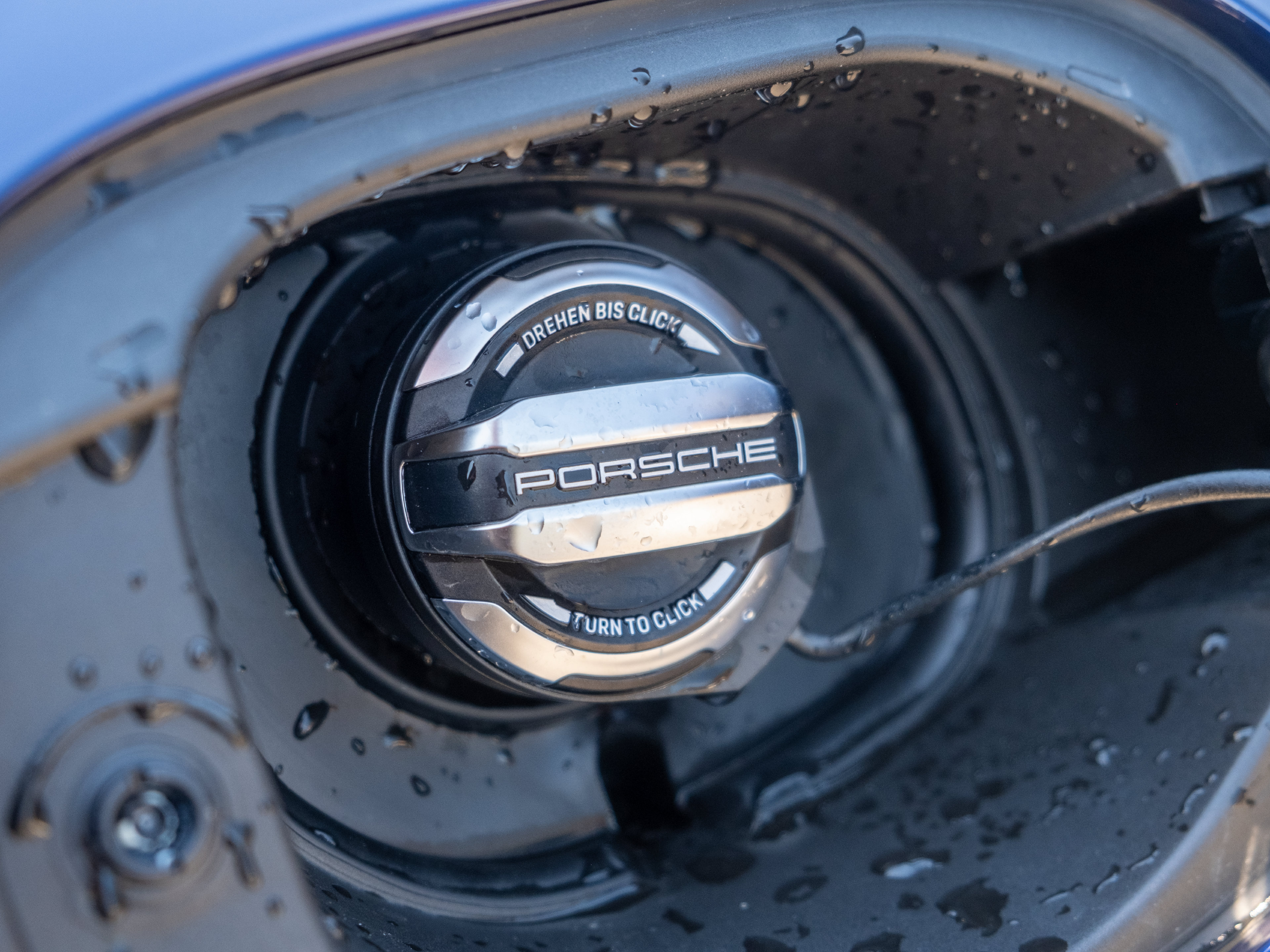 Certified 2026 Porsche Macan AWD/4WD image 19
