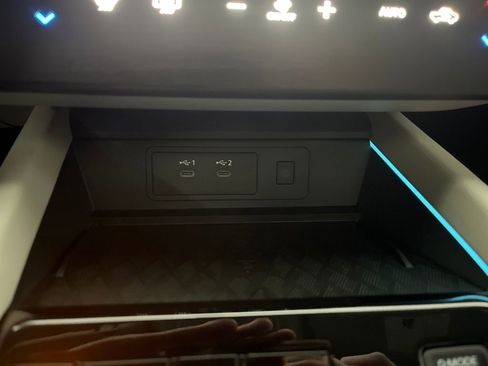 Used 2025 Nissan Murano Platinum w/ Cargo Package image 75