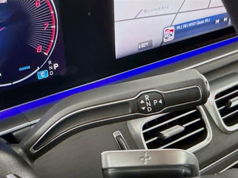 Used 2025 Mercedes-Benz GLE 450 4MATIC w/ AMG Line Exterior image 17