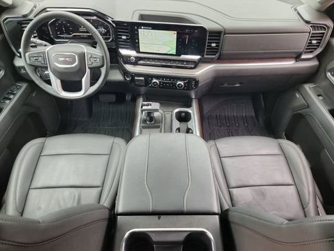 Used 2024 GMC Sierra 1500 SLT w/ SLT Premium Plus Package AWD/4WD image 25