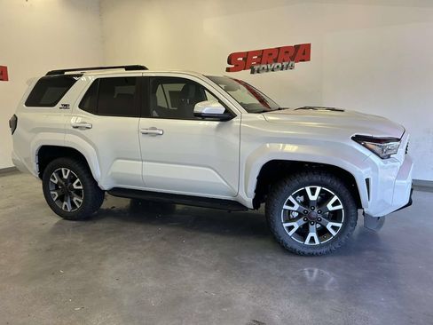 Used 2026 Toyota 4Runner TRD Sport Premium RWD image 2