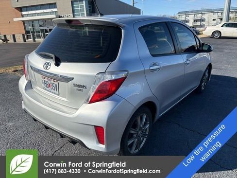 Used 2013 Toyota Yaris SE image 4