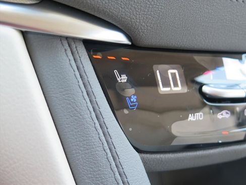 New 2025 Cadillac XT5 Premium Luxury w/ Technology Package image 17