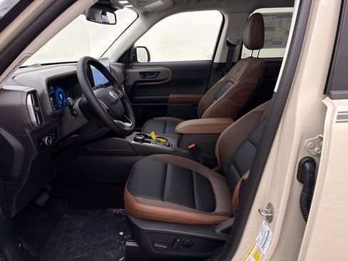 New 2025 Ford Bronco Sport Outer Banks w/ Outer Banks Tech Package+ AWD/4WD image 5
