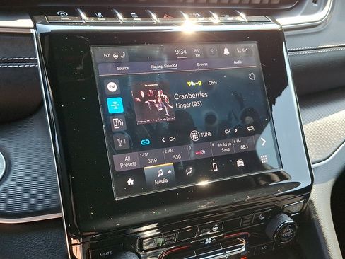 Certified 2023 Jeep Grand Cherokee Altitude AWD/4WD image 18