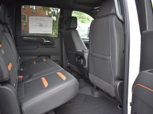 New 2026 GMC Sierra 2500 AT4 w/ AT4 Premium Plus Package image 6