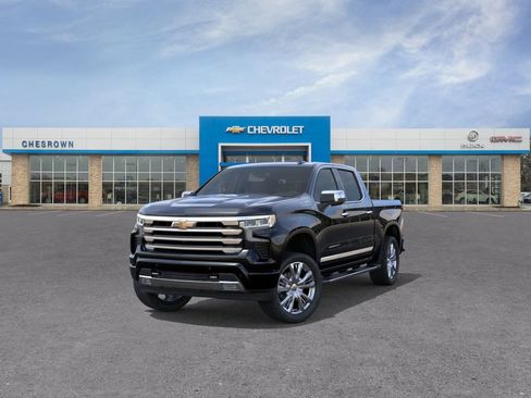 New 2026 Chevrolet Silverado 1500 High Country w/ High Country Premium Package AWD/4WD image 8