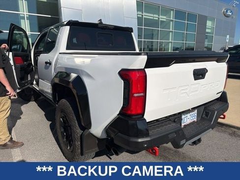 Used 2025 Toyota Tacoma TRD Pro image 5