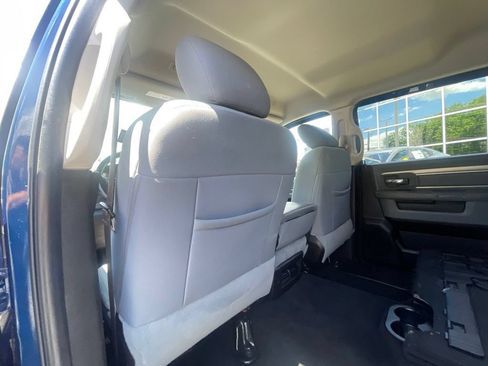 Used 2019 RAM 1500 Big Horn AWD/4WD image 18
