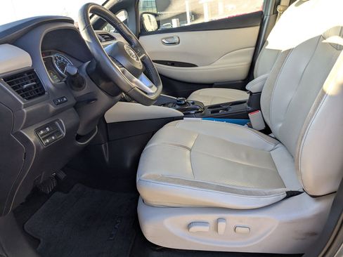 Used 2019 Nissan Leaf SL Plus image 16