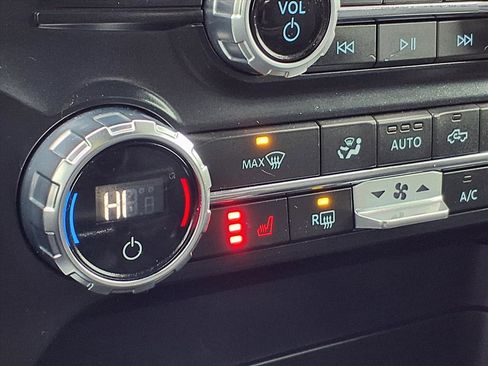 Used 2021 Ford F150 XLT w/ Equipment Group 302A High image 5