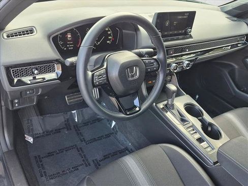 Used 2024 Honda Civic Sport image 10