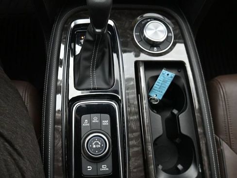 Used 2023 Nissan Armada Platinum w/ Captain's Chairs Package AWD/4WD image 17