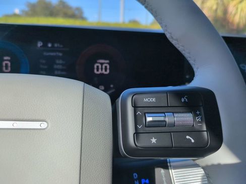 New 2026 Hyundai Santa Fe SE image 31