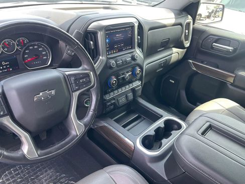 Used 2019 Chevrolet Silverado 1500 RST AWD/4WD image 18