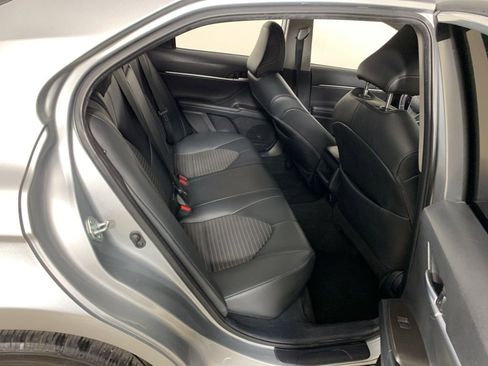 Used 2023 Toyota Camry SE w/ Convenience Package image 30