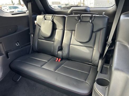 Used 2025 Ford Explorer ST image 35