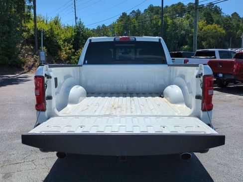 Used 2025 RAM 1500 Laramie image 12