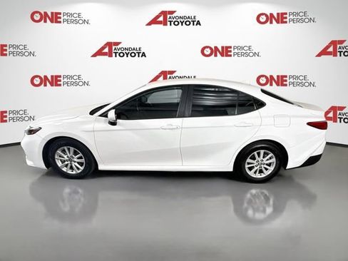 Certified 2025 Toyota Camry LE FWD image 5
