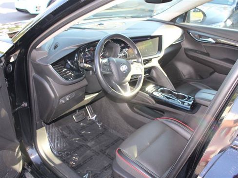 Used 2022 Buick Envision Essence w/ Sport Touring Package FWD image 8
